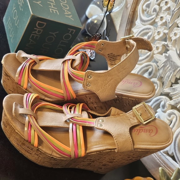 Womens Chunky Heels size - Picture 2 of 4